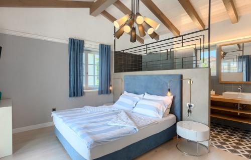 cli532_bed_05